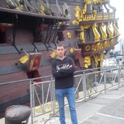  ,  Petru, 39