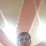  ,  Alisher, 31