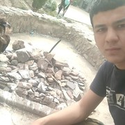  ,  Baxodir, 30
