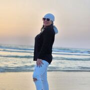  Tel Aviv-Yafo,   , 64 ,     , c 
