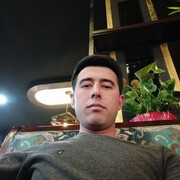  ,  Rustam, 29