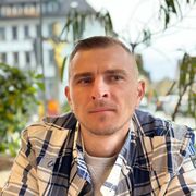  ,  Sportler, 33