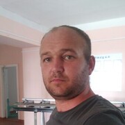  ,   Maxim, 37 ,   ,   , c 