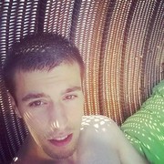  ,  Guram, 34