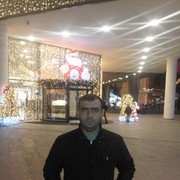  ,   Artur, 40 ,   
