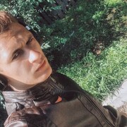  ,   Viktor, 24 ,   c 