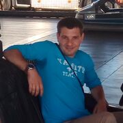 ,  Artur, 37