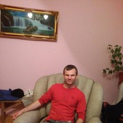   ,   Tudor, 34 ,   