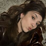  , Alia