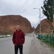  -,   Nurik, 32 ,   ,   , 