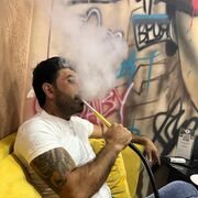  ,   Ali, 32 ,   ,   