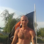  ,   Den, 37 ,   