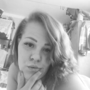  ,  Lanachka, 28