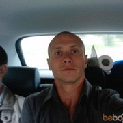  ,   Maxim, 42 ,   