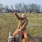 ,  Nikolay, 32