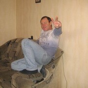  ,   Viktor, 41 ,   ,   