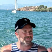  ,   Serge, 45 ,   ,   
