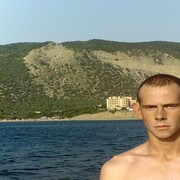  ,  Vova, 32