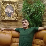  ,   Rus, 44 ,   