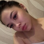  , 