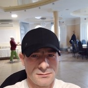  ,   Vadim, 42 ,  