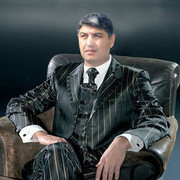  ,   Seksgigant, 44 ,  