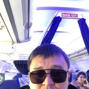  ,   Demis, 42 ,   ,   , c 