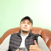 ,   Viktor, 33 ,   ,   