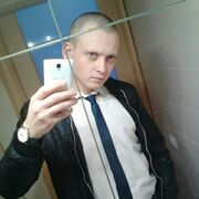  ,  Djon, 33
