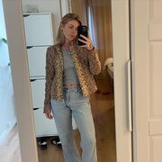  ,   , 28 ,   ,   , c 