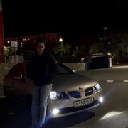  ,  Artem, 23