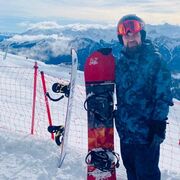  Budva,   Aleksandr, 35 ,   ,   