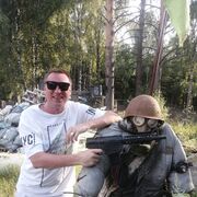  ,   Artyom, 40 ,   ,   