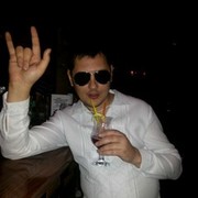  ,   Jarik, 42 ,   
