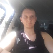  ,   Yurii, 43 ,  