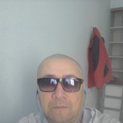  ,   Aziz, 27 ,  