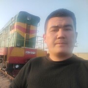  ,  Azizbek, 28