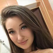  , 