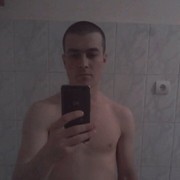  ,  Oleg, 28