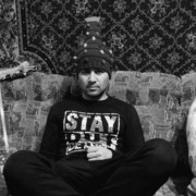  ,   Begzod, 33 ,   