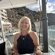 Santa Cruz de Tenerife,   Olena, 57 ,   c 