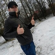  ,   Timur, 33 ,  