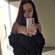  , 