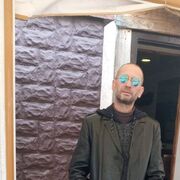  ,  Alex, 39