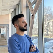  ,  Ali, 27