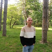  ,  Vladislav, 35