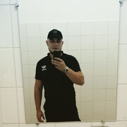  ,  Sergey, 27