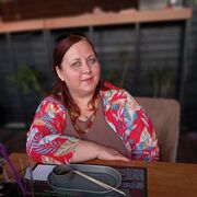  ,   Kristina, 38 ,   c 