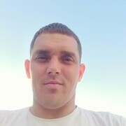  ,   Maxim, 42 ,   ,   