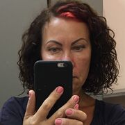  ,   Mari, 49 ,   c 